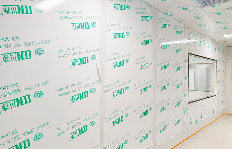 810x520